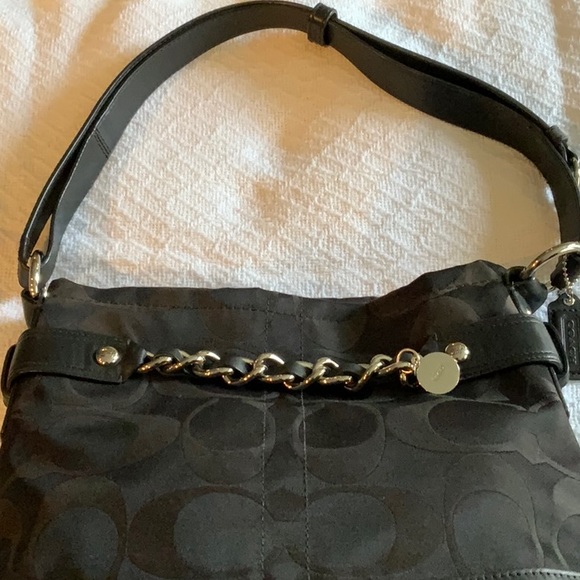 Coach Signature Leather Sateen Black F1173-F18862 Shoulder Handbag - Picture 2 of 11